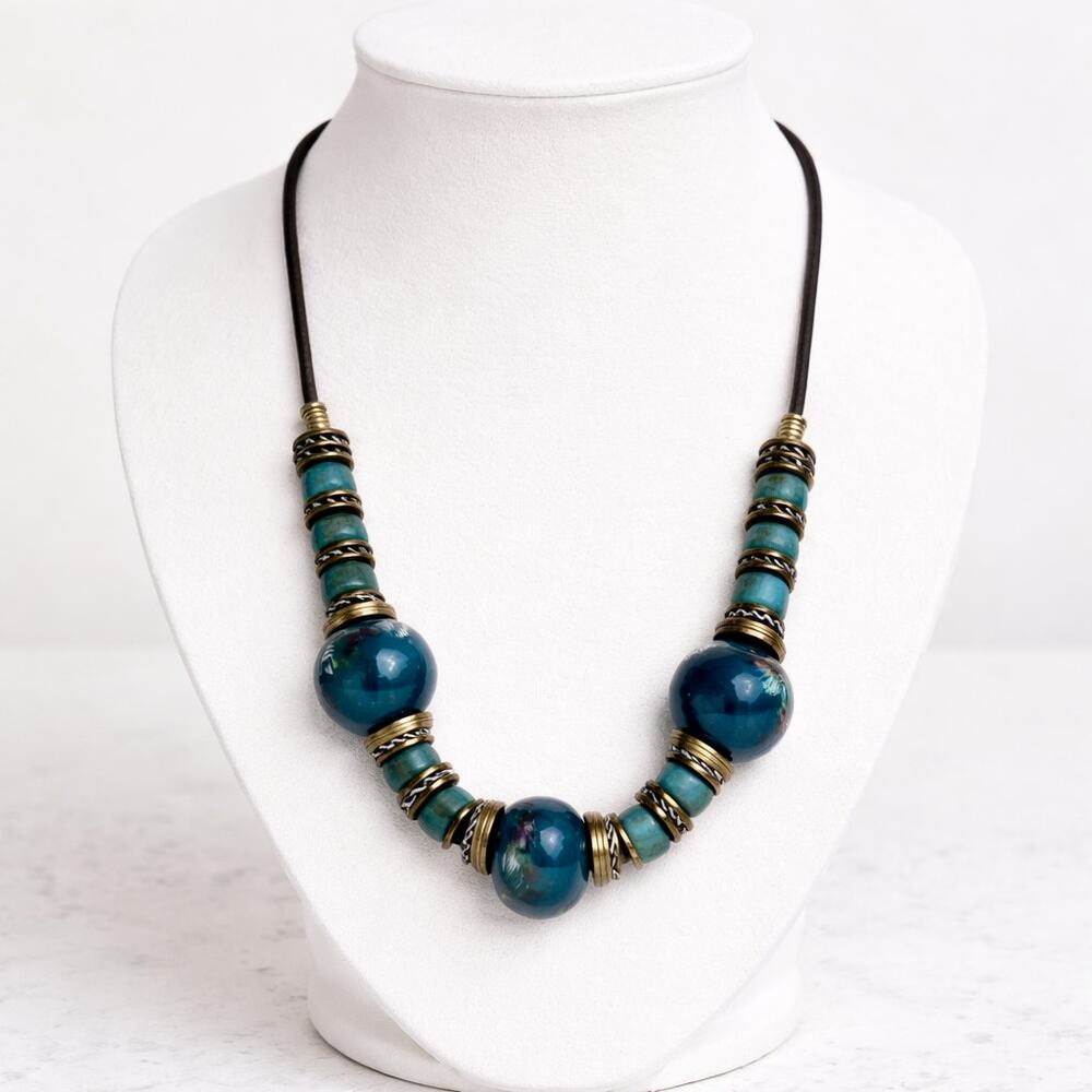 Y2k Guess Statement Necklace